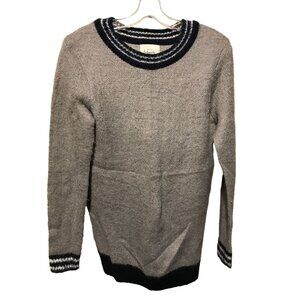 Between me & You Acrylic Blend Gray with Navy White Accent Woven Sweater‎
